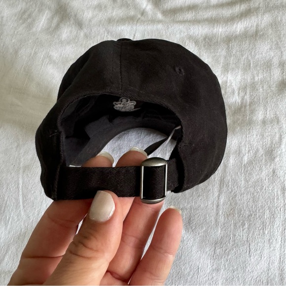 Disney Mickey Mouse black baseball cap hat - Picture 4 of 6
